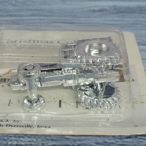 Vtg 1987 Scale Models 1/64 Deutz-allis 6275 plastic Christmas ornament chrome - Picture 7 of 8